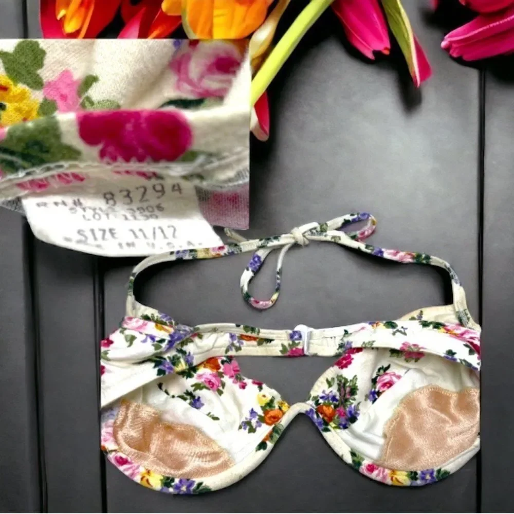 Velvety Floral Bikini Top l Cream l Underwire l 11/12 l EUC